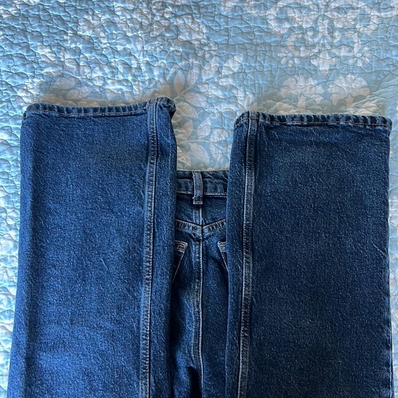 Topshop relaxed flare jeans in blue black - Picture 6 of 7